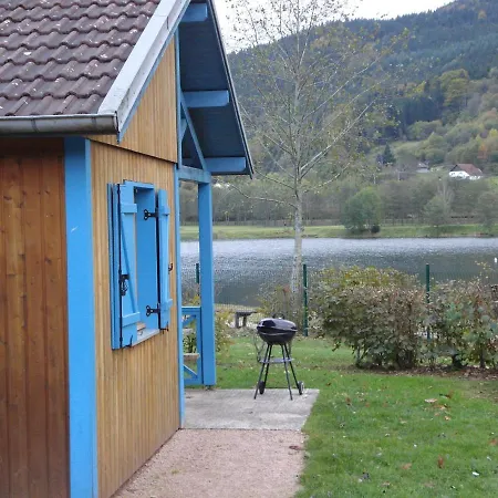 Camping Base De Loisirs Du Lac De La Moselotte Saulxures-sur-Moselotte Exterior foto